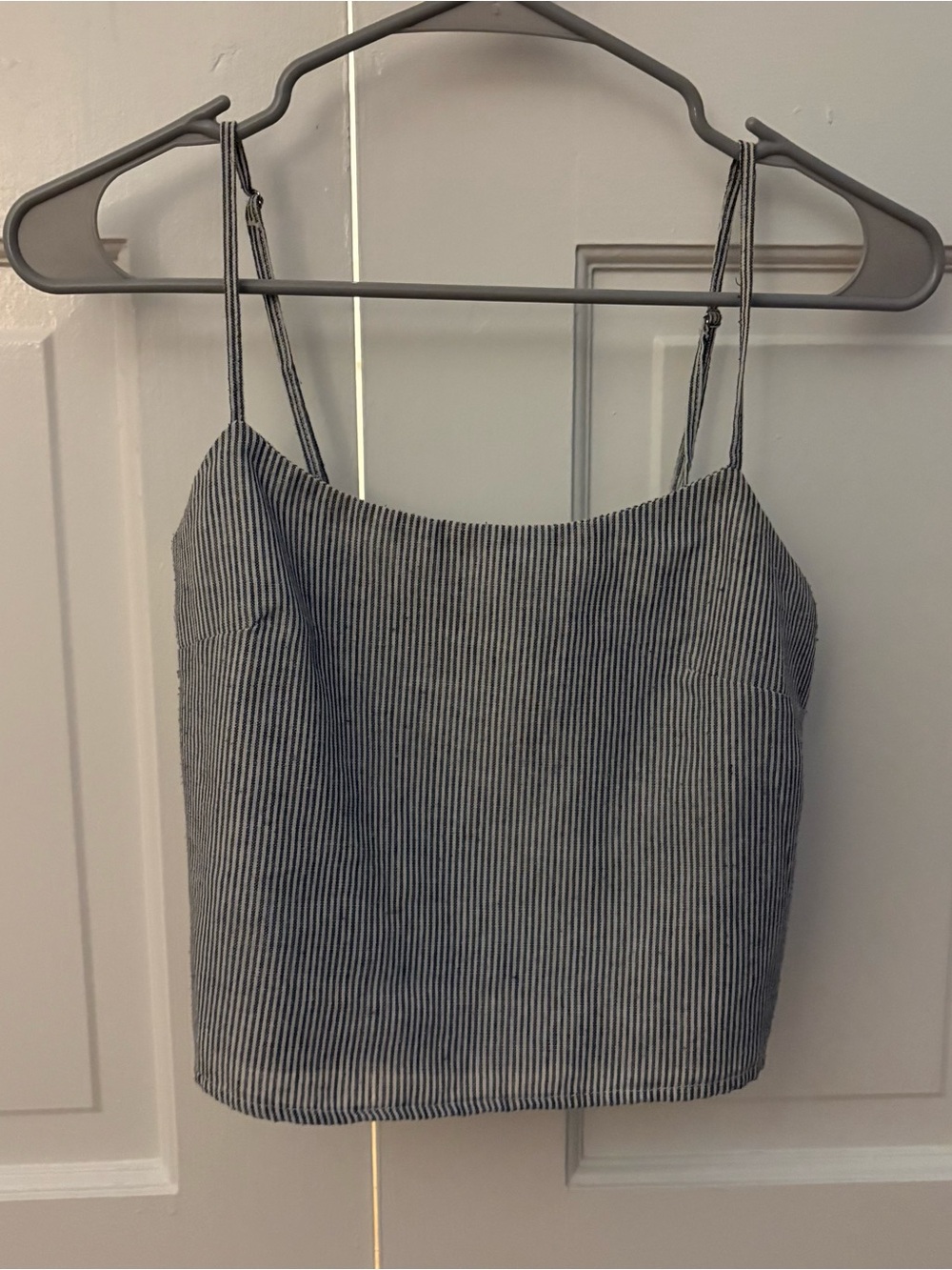 Brandy Melville Vertical Pin Striped Crop Top
